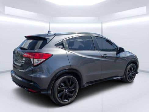 Used 2022 Honda HR-V Sport image 3