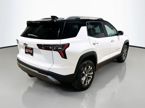 New 2026 Chevrolet Equinox LT w/ Safety and Technology Package FWD image 7