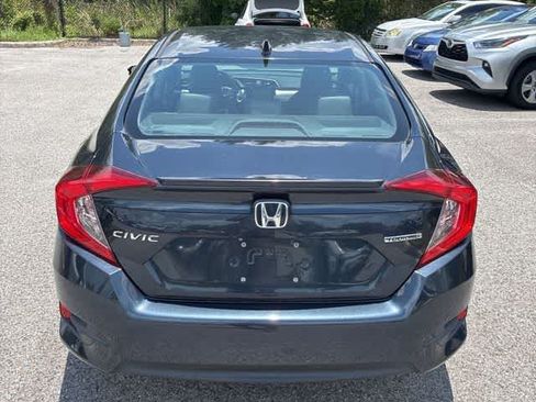 Used 2017 Honda Civic Touring image 13