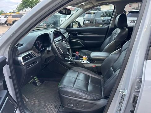 Used 2022 Kia Telluride SX w/ Nightfall Edition Package image 11