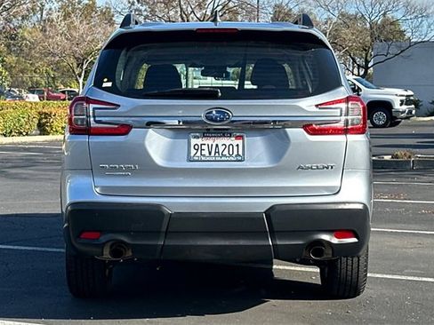 Used 2023 Subaru Ascent 8-Passenger image 5