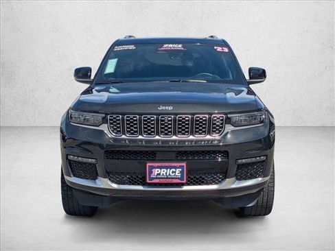 Used 2023 Jeep Grand Cherokee L Summit AWD/4WD image 2