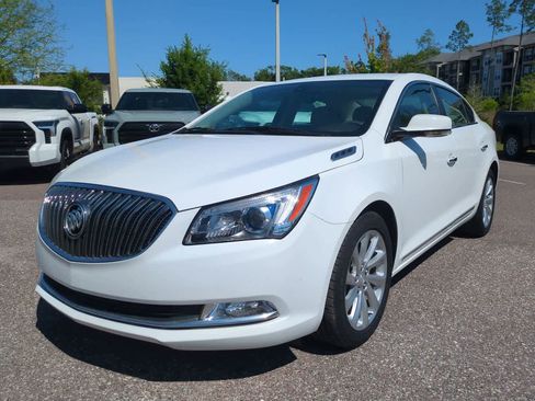 Used 2016 Buick LaCrosse Leather FWD image 2