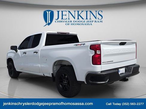 Used 2019 Chevrolet Silverado 1500 W/T w/ Trailering Package AWD/4WD image 7