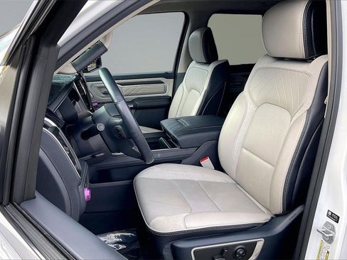 Used 2023 RAM 1500 Limited image 26