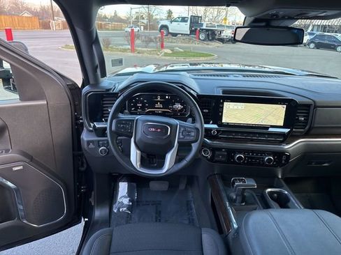 Used 2025 GMC Sierra 1500 Elevation w/ Preferred Package image 30