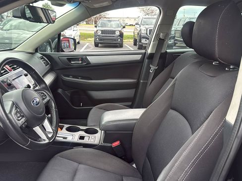 Used 2017 Subaru Legacy 2.5i Premium AWD/4WD image 10