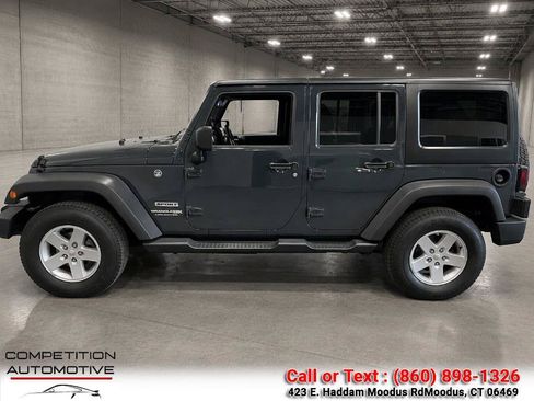 Used 2018 Jeep Wrangler Unlimited Sport S AWD/4WD image 1