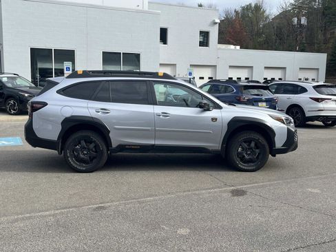 Certified 2025 Subaru Outback Wilderness image 5