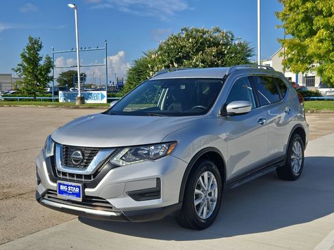 Used 2020 Nissan Rogue SV FWD image 7