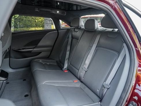 Used 2024 Lucid Air Touring AWD/4WD image 40