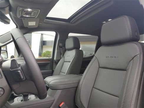 New 2026 GMC Sierra 1500 Denali image 5
