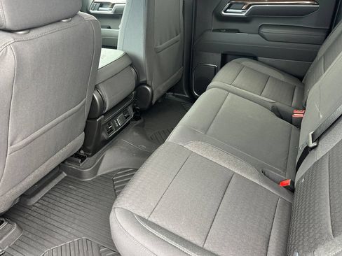 New 2026 Chevrolet Silverado 1500 LT Trail Boss w/ Dark Appearance Package AWD/4WD image 13