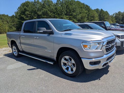 Used 2022 RAM 1500 Lone Star AWD/4WD image 1