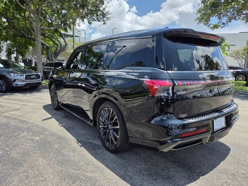 Used 2025 INFINITI QX80 Autograph AWD/4WD image 15