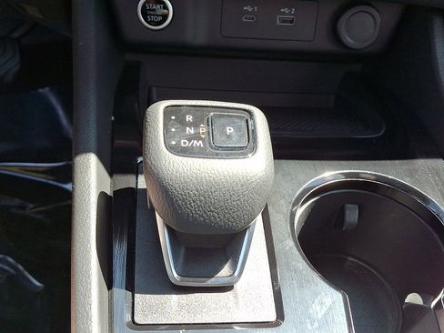 Certified 2023 Nissan Rogue SV w/ SV Premium B Package AWD/4WD image 15