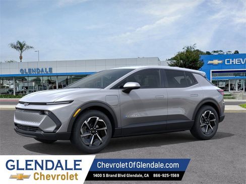 New 2026 Chevrolet Equinox EV LT image 2