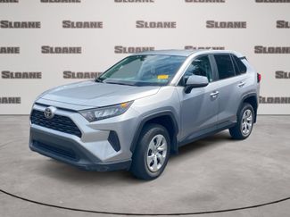 Used 2022 Toyota RAV4 LE AWD/4WD video 1