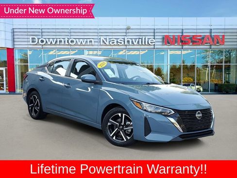 Used 2024 Nissan Sentra SV FWD image 1