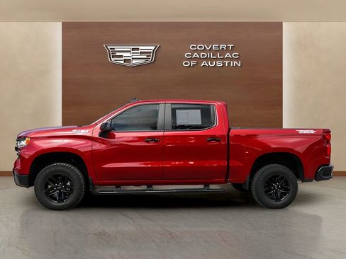 Used 2024 Chevrolet Silverado 1500 LT Trail Boss w/ Convenience Package II AWD/4WD image 2