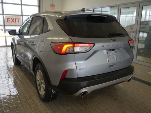 Certified 2022 Ford Escape SE w/ Convenience Package image 11