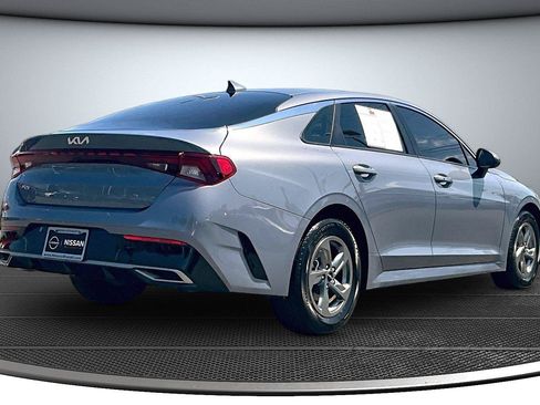 Used 2022 Kia K5 LXS FWD image 7