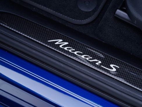 Used 2022 Porsche Macan S image 14