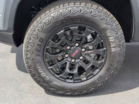 New 2026 GMC Canyon Elevation w/ Convenience Package AWD/4WD image 33