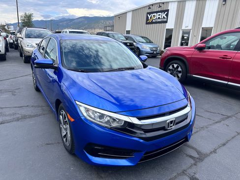 Used 2018 Honda Civic EX image 1