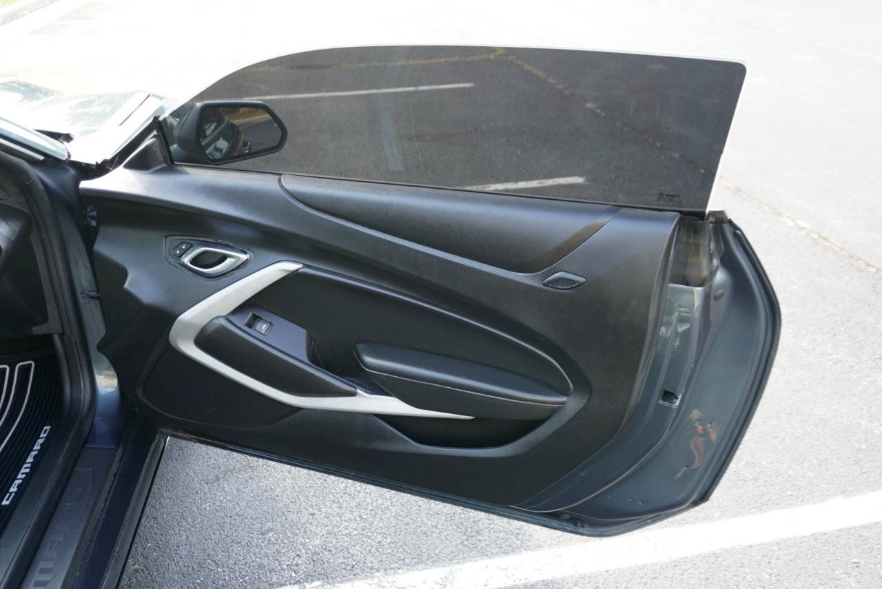 Used 2020 Chevrolet Camaro SS RWD image 20