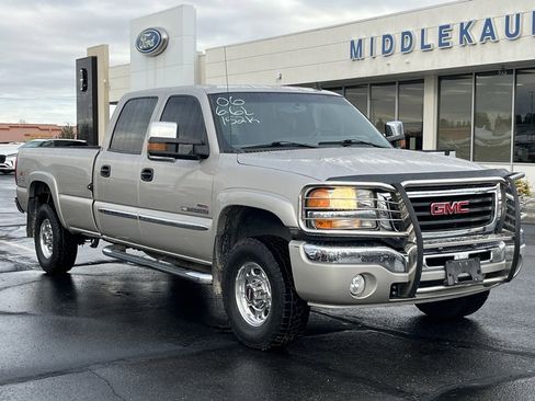 Used 2006 GMC Sierra 2500 SLE w/ Onstar Plus Package image 1