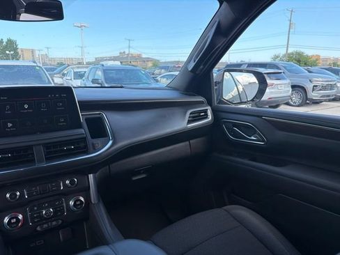 Used 2024 GMC Yukon SLE w/ Max Trailering Package AWD/4WD image 25