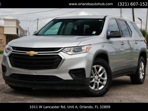 Used 2018 Chevrolet Traverse LS FWD image 1
