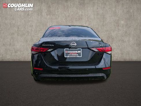 Certified 2024 Nissan Sentra SV FWD image 6