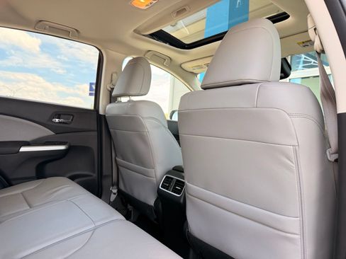 Used 2016 Honda CR-V Touring image 21