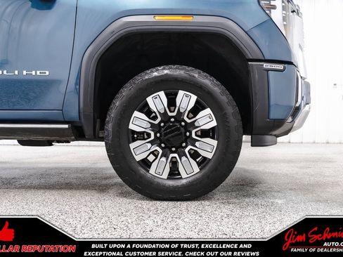 Used 2024 GMC Sierra 2500 Denali w/ Denali Reserve Package image 7