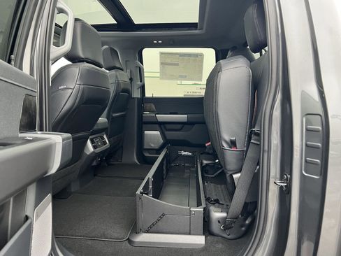 New 2026 Ford F350 Lariat w/ Black Appearance Package image 50