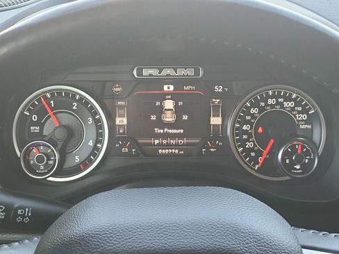 Used 2022 RAM 1500 Laramie image 30