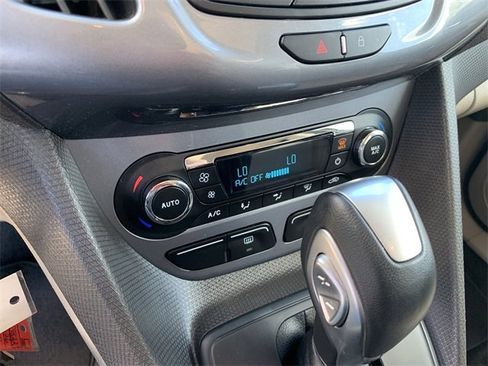 Used 2015 Ford Transit Connect Titanium image 25