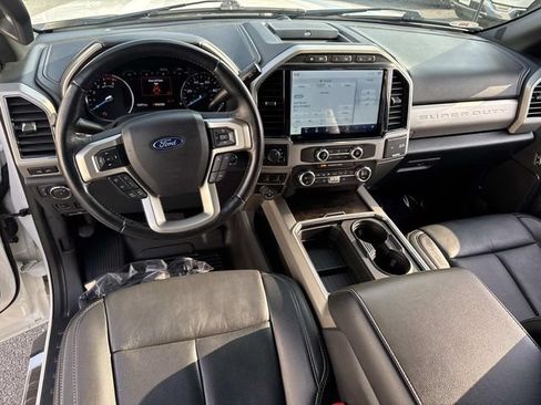 Used 2022 Ford F350 Lariat w/ Lariat Ultimate Package AWD/4WD image 19
