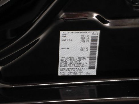 Used 2024 Nissan Altima 2.5 SV FWD image 30