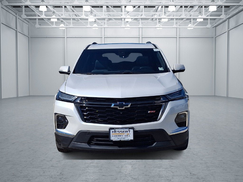 Certified 2023 Chevrolet Traverse RS AWD/4WD image 3