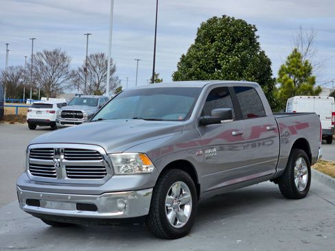 Used 2019 RAM 1500 Big Horn image 3