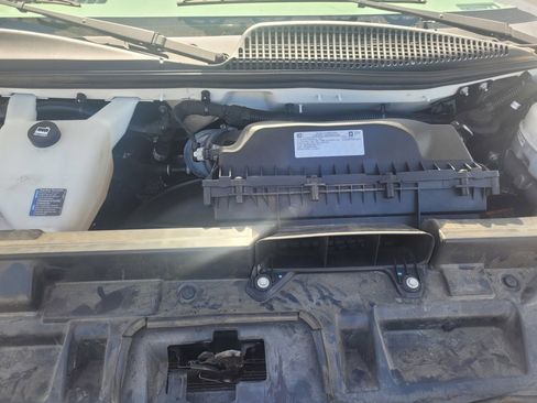 Used 2021 Chevrolet Express 2500 w/ Driver Convenience Package image 26