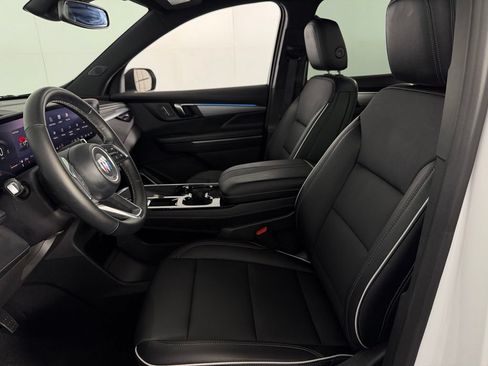 Used 2026 Buick Enclave Preferred FWD image 23