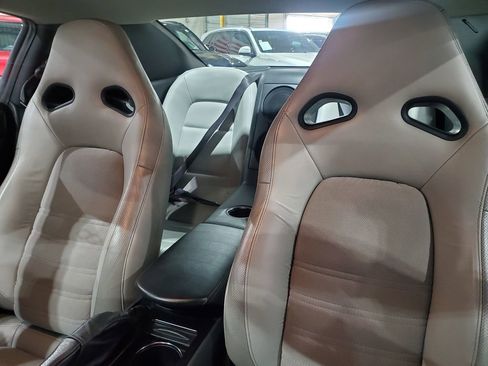 Used 2013 Nissan GT-R Premium image 34