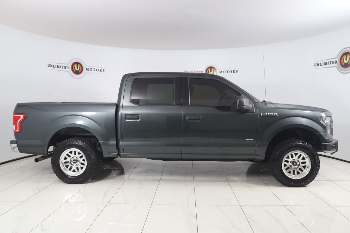 Used 2015 Ford F150 XLT RWD image 2