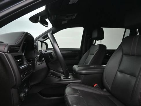 Used 2023 Chevrolet Suburban RST RWD image 10