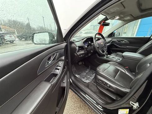 Used 2020 Chevrolet Traverse Premier w/ Redline Edition image 11