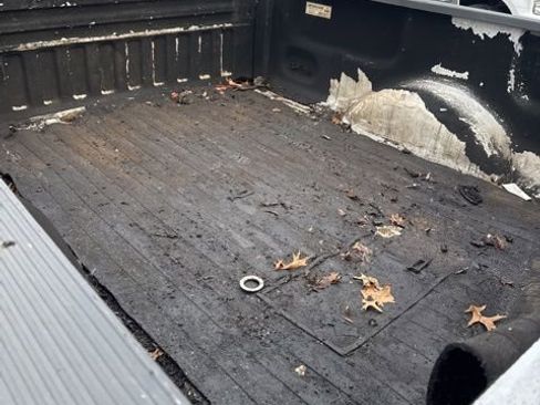 Used 2000 Ford F150 XL image 9